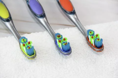 Multicolored toothbrushes for cleaning a teeth Stock-Fotos