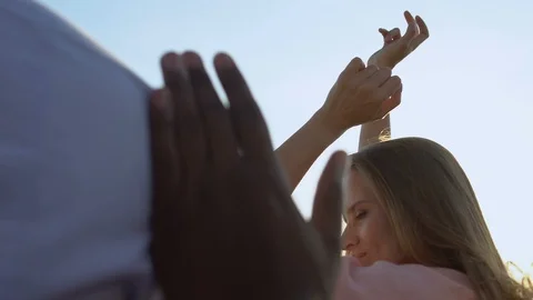 Multiethnic people jumping and dancing to music, open-air summer festival Vídeo Stock 117194692
