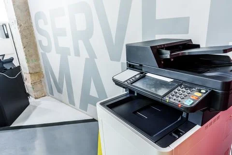 Multifunction printer equipment for scanning and copy paper in office Fotos de archivo