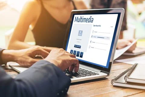 Multimedia cloud computing storage for uploading and store files online snugly Stockfoto's