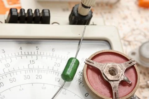 Multimeter and electronic component 스톡 사진