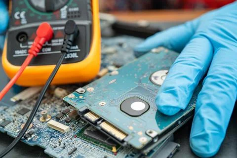 Multimeter electronic digital to measure the voltage of electrical. Stock Photos