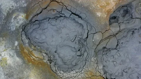 Multiple bubbles in boiling mud at Hverir geothermal area, Iceland Видео 149043210