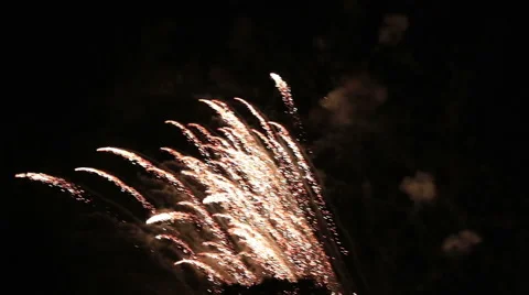 Multiple fireworks Vídeos de archivo 46708743