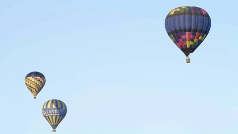 Multiple hot air balloons Stock Footage 76331347
