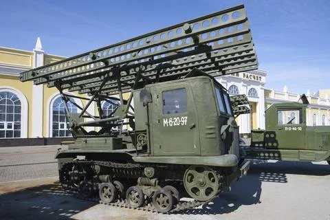 Multiple launch rocket system BM-13-16 库存照片