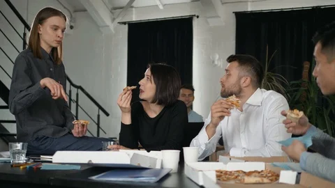Multiracial group of international student talking to each other and making Stock-Footage 107210577