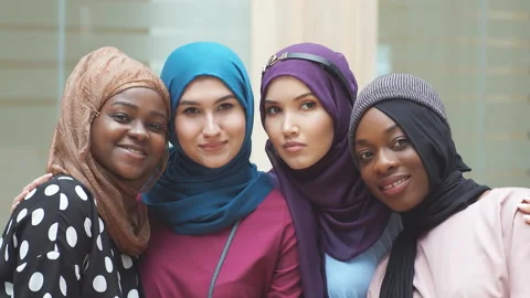 Multiracial group of muslim women dresse... | Stock Video | Pond5