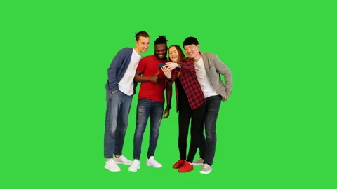 Multiracial group of young friends make selfie and laugh on a Green Screen 動画素材 157021674