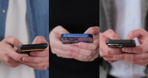 Multiscreen on people using smartphone in everyday life. Vídeos de archivo 325716761