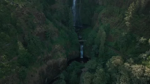 Multnomah Falls 6 Video stock 288281296