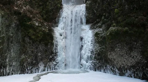 Multnomah Falls in Deep Freeze Winter Season Portland Oregon 1920x1080 Stock Footage 33293901