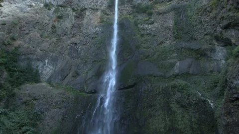 Multnomah Falls Pan Stock Footage 119892736