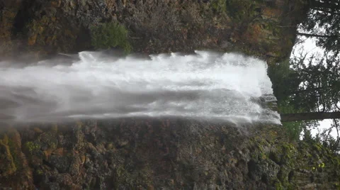 Multnomah Falls Vertical 4554 Stock Footage