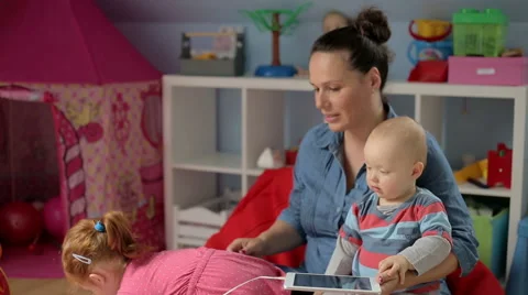 Mum plays with her babys  Stock Footage 59941036