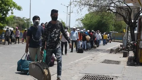 Mumbai Continue On Lockdown Due To Coronavirus Pandemic Video stock 130393785