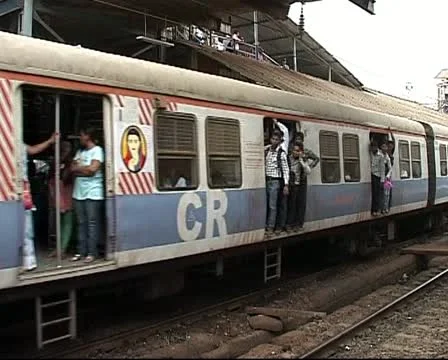 Mumbai crowded train Stock Footage 11805861