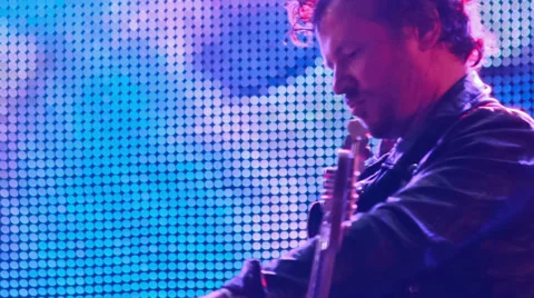 Mumiy Troll live performance at the rock festival The Best City.UA Vídeos de archivo 32125570