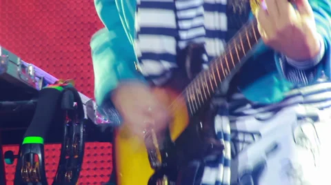 Mumiy Troll live performance at the rock festival The Best City.UA Vídeos de archivo 32133344