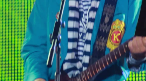 Mumiy Troll live performance at the rock festival The Best City.UA Vídeos de archivo 32140885