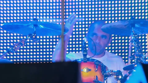 Mumiy Troll live performance at the rock festival The Best City.UA Vídeos de archivo 32196888