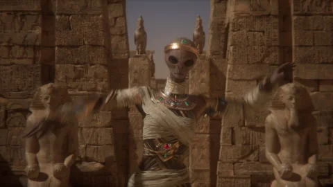 Mummy dance of the alien queen under ancient skies Stock-Footage 292999995