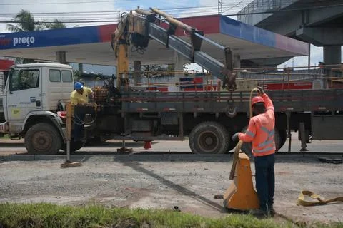  munck truck under construction salvador, bahia, brazil - november 11, 202... Stock Photos