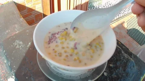 Mung beans porridge 스톡 동영상 242525340