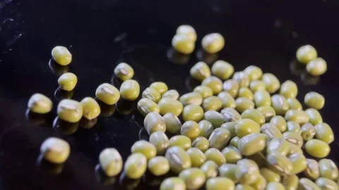Mungbean grains for relieving heatstroke (3) Stock Footage 202261153