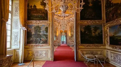 Munich, Bavaria, Germany - August 30, 2018: interiors of the hunting lodges i Illustrazione stock