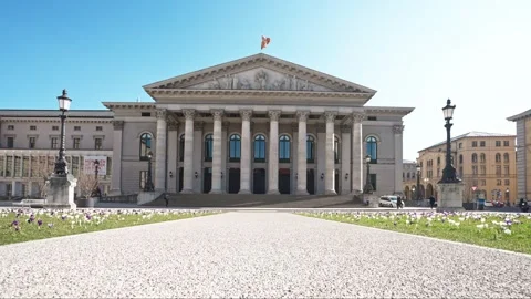 Munich, Bavaria, Germany - March 05, 2026: Munich Opera House Vídeos de archivo 332083314