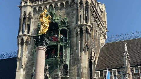 Munich, Germany. Famous Marian Column in front of New City Hall ( Neues Rathaus) Stock Footage 165747061
