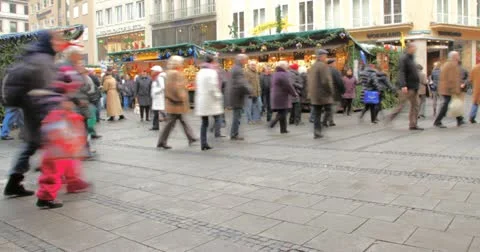 Munich marienplatz timelapse 4K Video stock 10884056