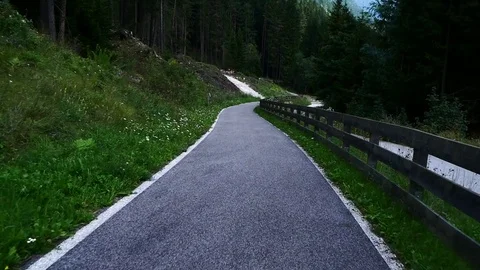 Munich Venice cycle track  库存影片 85253103