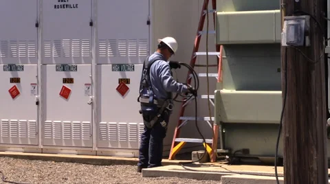 Municipal Utility Work, Coiling electric cords Vidéo 38772850