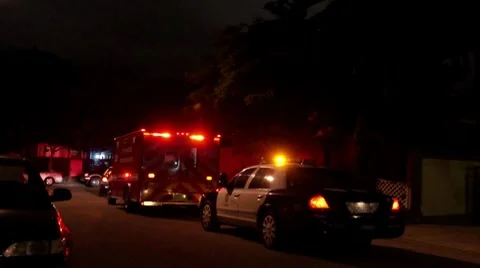 Murder-Violent Crime Scene at Night HD Vidéo 7733509