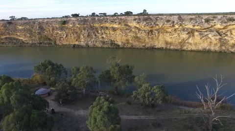 Murray River Aerial Tracking Shot Видео 51239669