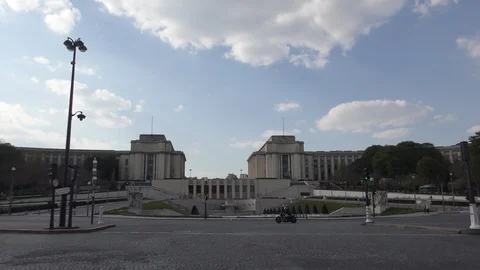 The museum art closed the door because of Coronavirus Stock Footage 129105978