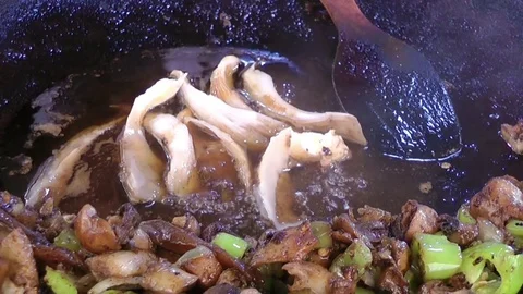 Mushroom saute Stock Footage 74475559