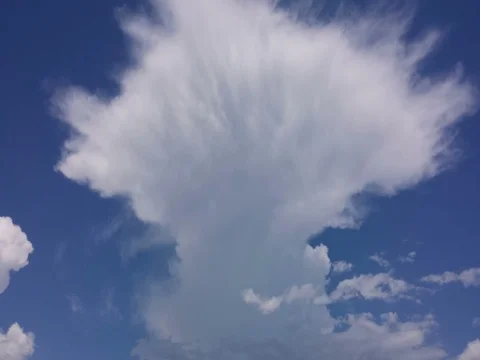 Mushroom Storm Cloud Time Lapse (2160p 29.97) Stock Footage 77572938