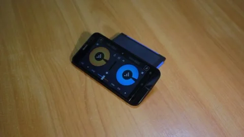 Music app on the tablet Stock Footage 131230130