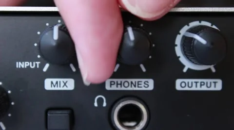 Music device setup Vídeo Stock 61099436