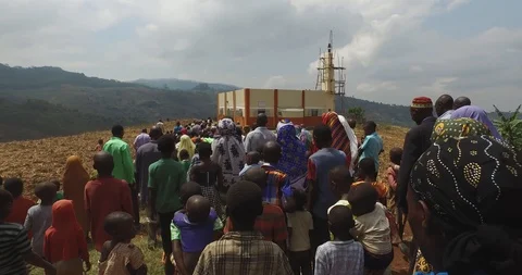 A Muslim crowd attending the mosque for prayer in Mbale, Uganda Stock Footage 109495141