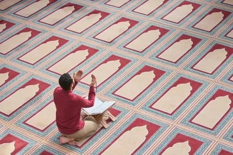 Muslim praying Stock Photos