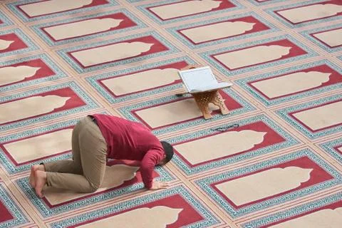 Muslim praying Stock Photos