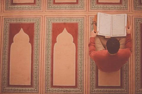 Muslim praying Stock Photos