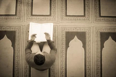 Muslim praying Stock Photos