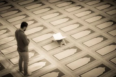 Muslim praying Stock Photos