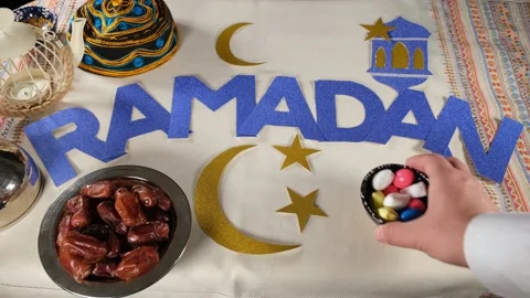 Muslim ramadan decorations Stock Footage 175457938