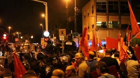 Muslims, left wing activists demonstrate against the invasion of Israel to Gaza Stock Footage 40330033